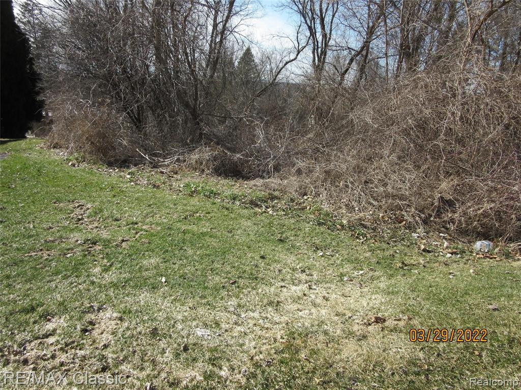 Lot 19 Milford Heights, Milford, MI 48381 — front exterior