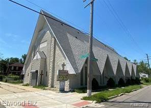 17559 JOSEPH CAMPAU Street, Detroit, MI 48212 — Photo 4