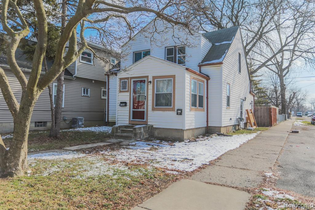 7006 TOEPFER Road, Warren, MI 48091 — Photo 2