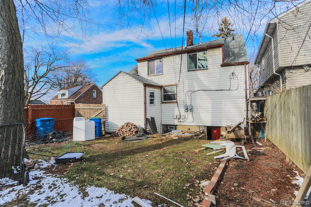 7006 TOEPFER Road, Warren, MI 48091 — Photo 16