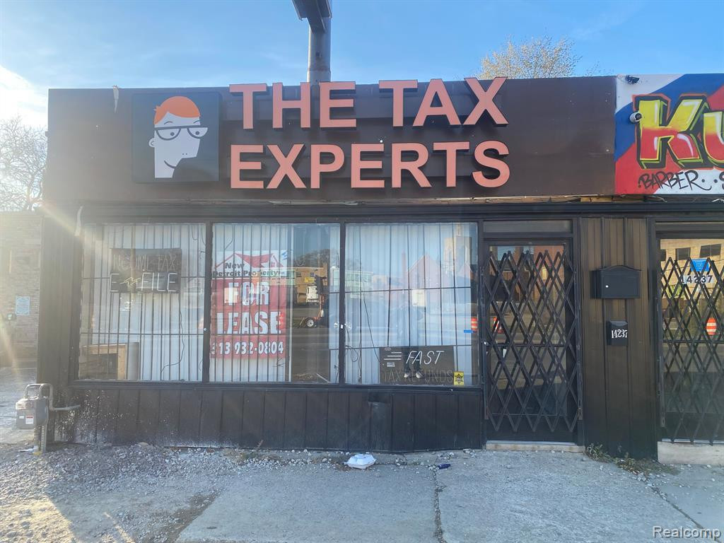 14231 GREENFIELD Road, Detroit, MI 48227 — front exterior
