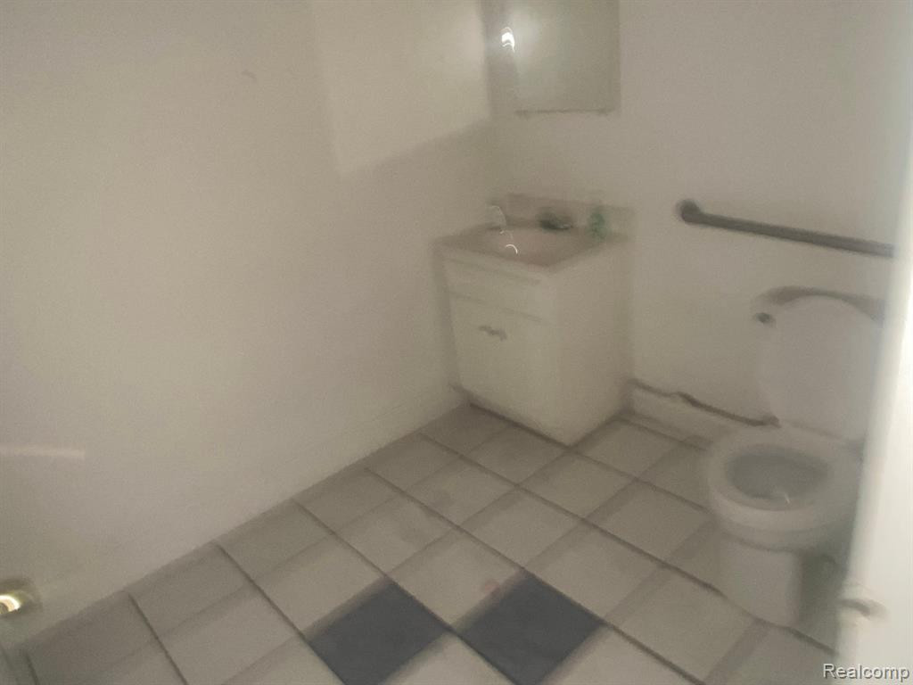 14231 GREENFIELD Road, Detroit, MI 48227 — Photo 7