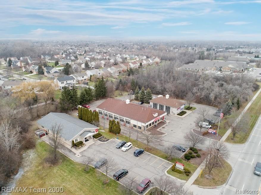 5773 N CANTON CENTER Road, Canton, MI 48187