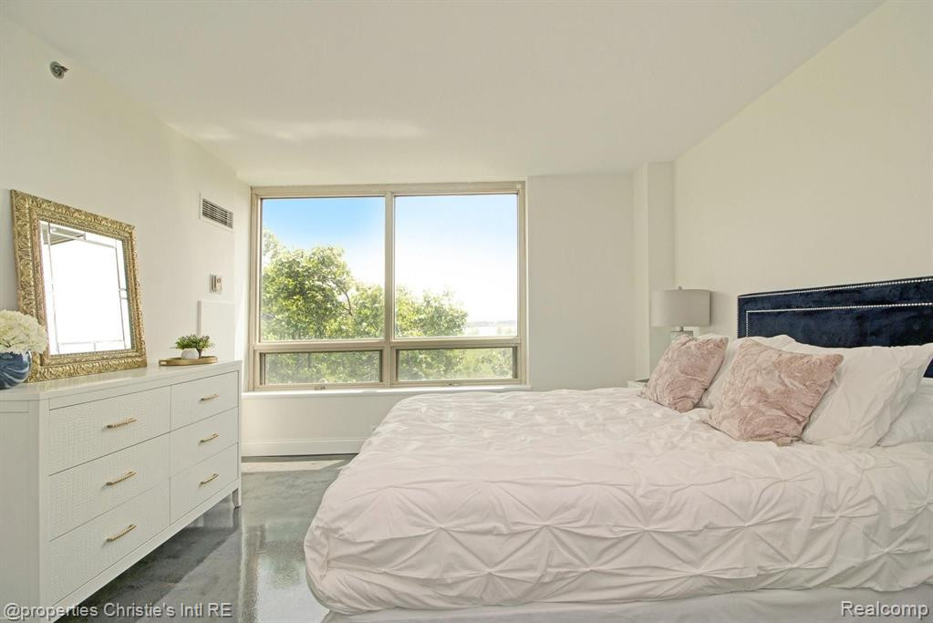 3320 Spinnaker Lane, 3C, Detroit, MI 48207 — Photo 15