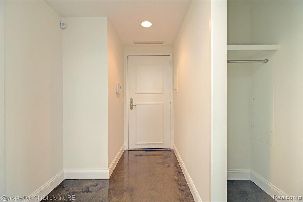 3320 Spinnaker Lane, 3C, Detroit, MI 48207 — Photo 22