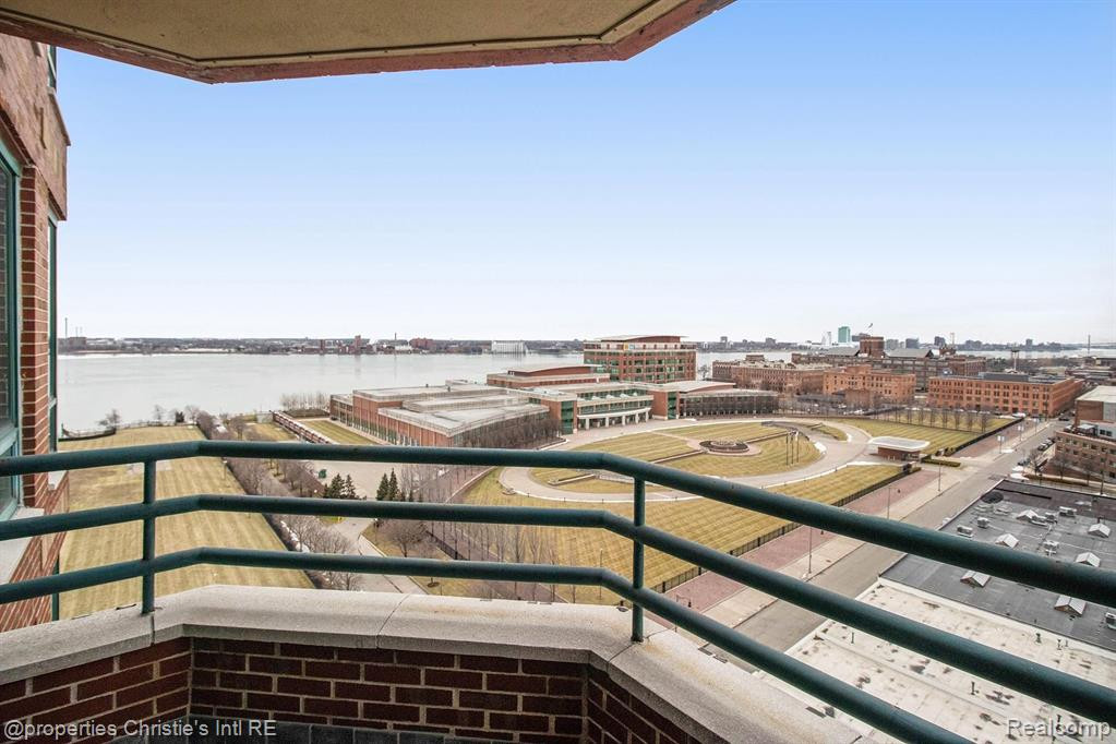 3320 Spinnaker Lane, 14F, Detroit, MI 48207 — Photo 20