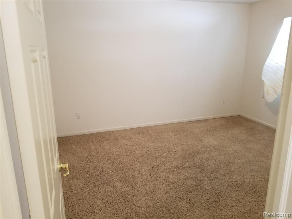 7633 WOODWARD Avenue, Detroit, MI 48202 — Photo 5