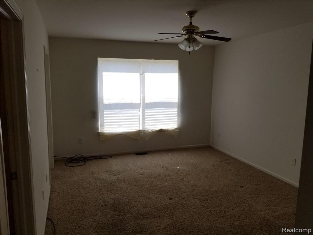 7633 WOODWARD Avenue, Detroit, MI 48202 — Photo 22