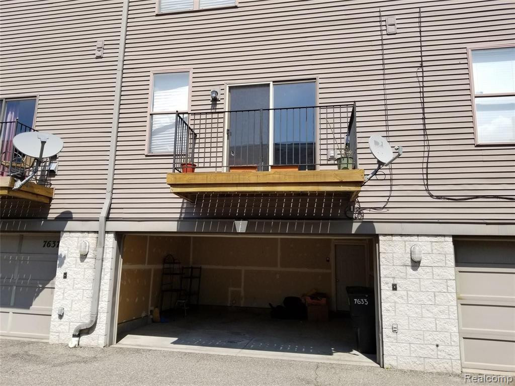 7633 WOODWARD Avenue, Detroit, MI 48202 — Photo 31