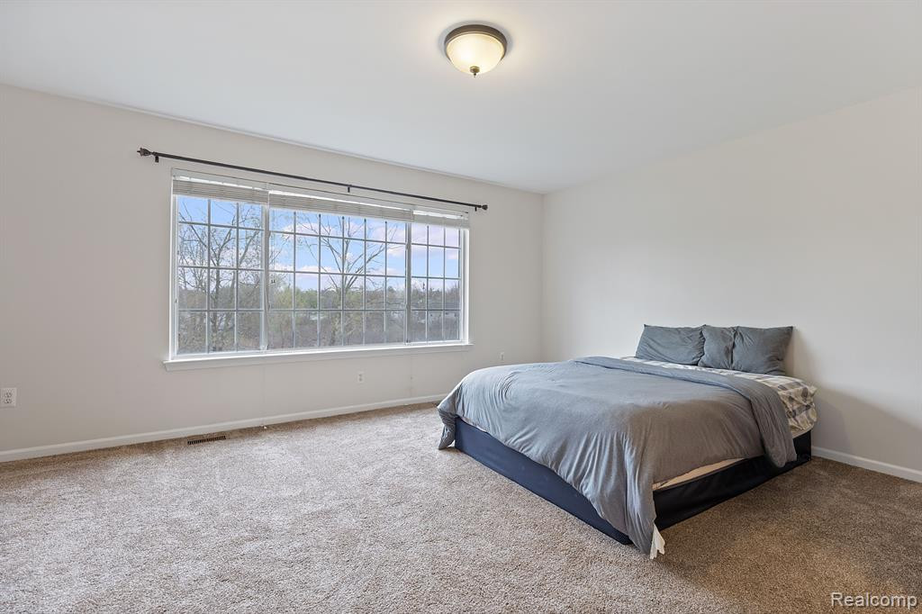1493 SILVERBROOK RIDGE Drive, Walled Lake, MI 48390 — Photo 24