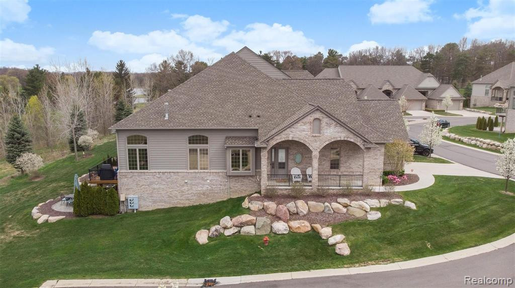 5720 KNOB HILL CIRCLE, 30, Clarkston, MI 48348 — Photo 3