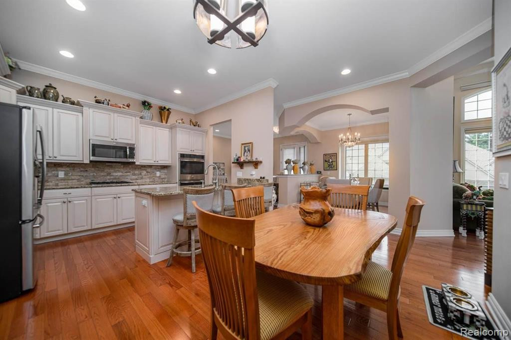 5720 KNOB HILL CIRCLE, 30, Clarkston, MI 48348 — Photo 13