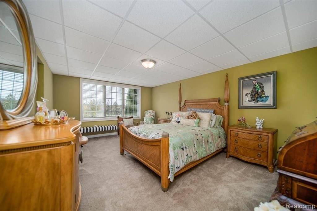 5720 KNOB HILL CIRCLE, 30, Clarkston, MI 48348 — Photo 24