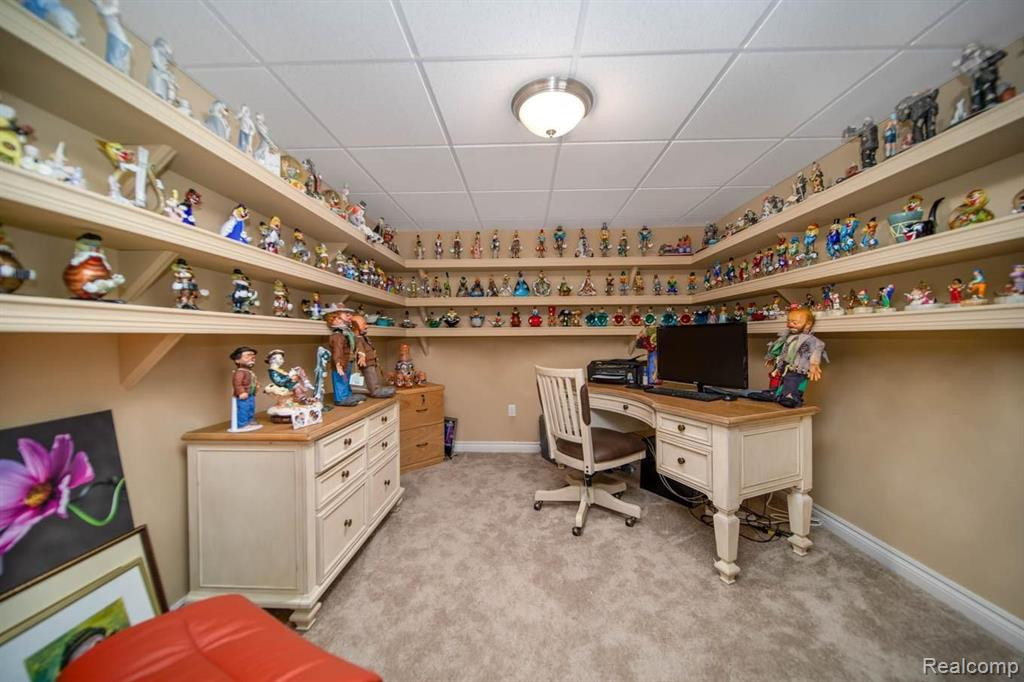 5720 KNOB HILL CIRCLE, 30, Clarkston, MI 48348 — Photo 32