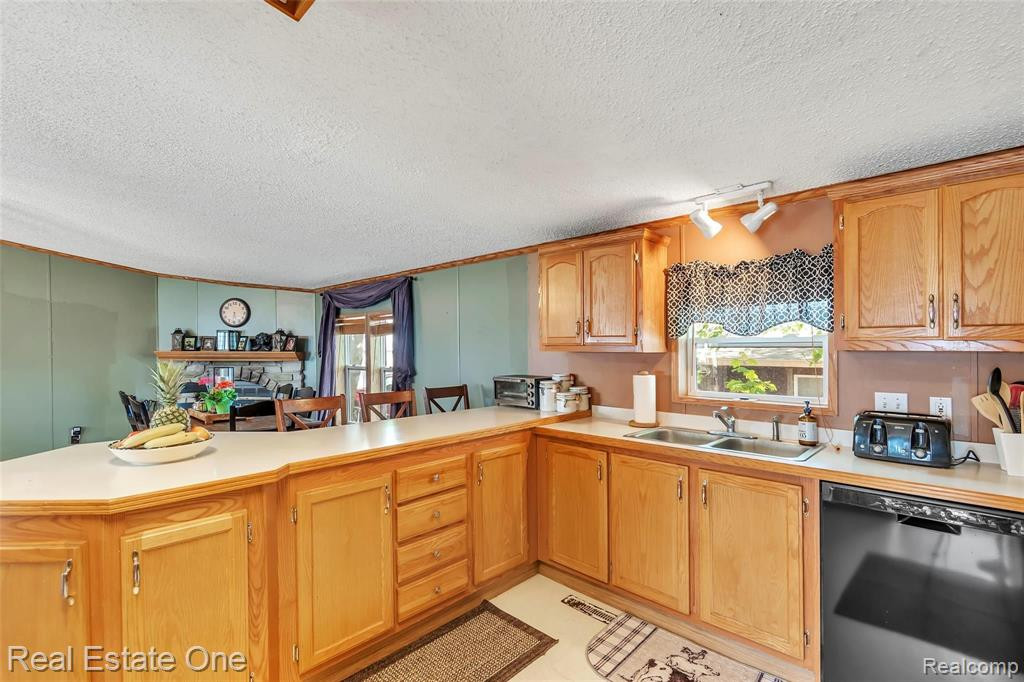 2679 BRAD Place, Brighton, MI 48114 — Photo 9