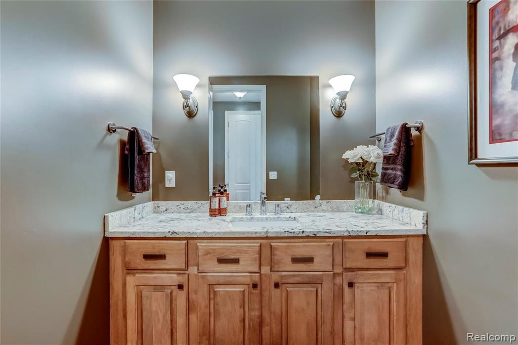 8500 Falling Water Drive, South Lyon, MI 48178 — Photo 13