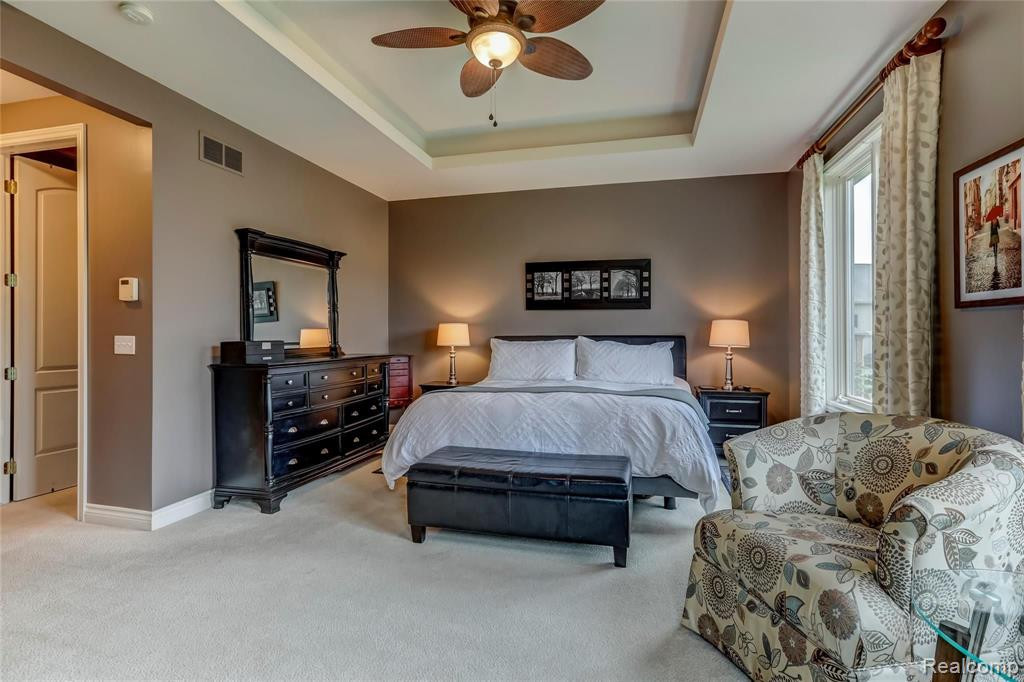 8500 Falling Water Drive, South Lyon, MI 48178 — Photo 14