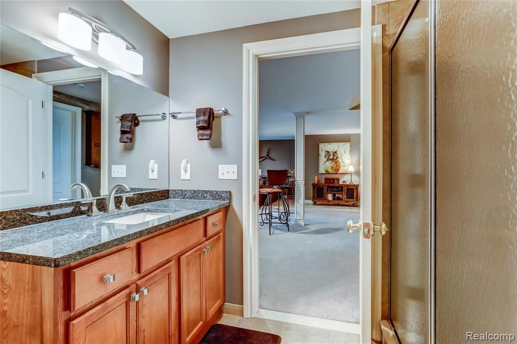 8500 Falling Water Drive, South Lyon, MI 48178 — Photo 31