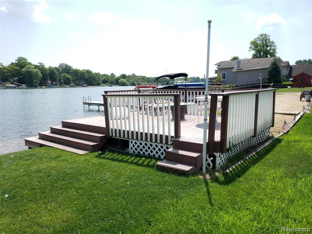 415 COLEDALE Drive, White Lake, MI — Photo 4