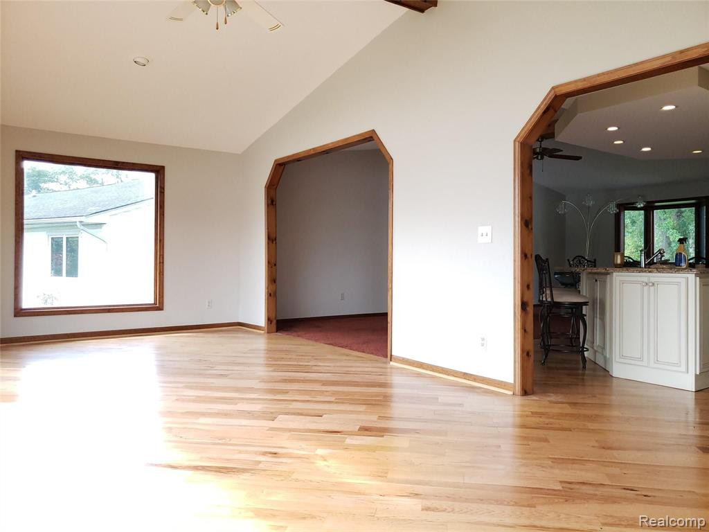 415 COLEDALE Drive, White Lake, MI — Photo 9
