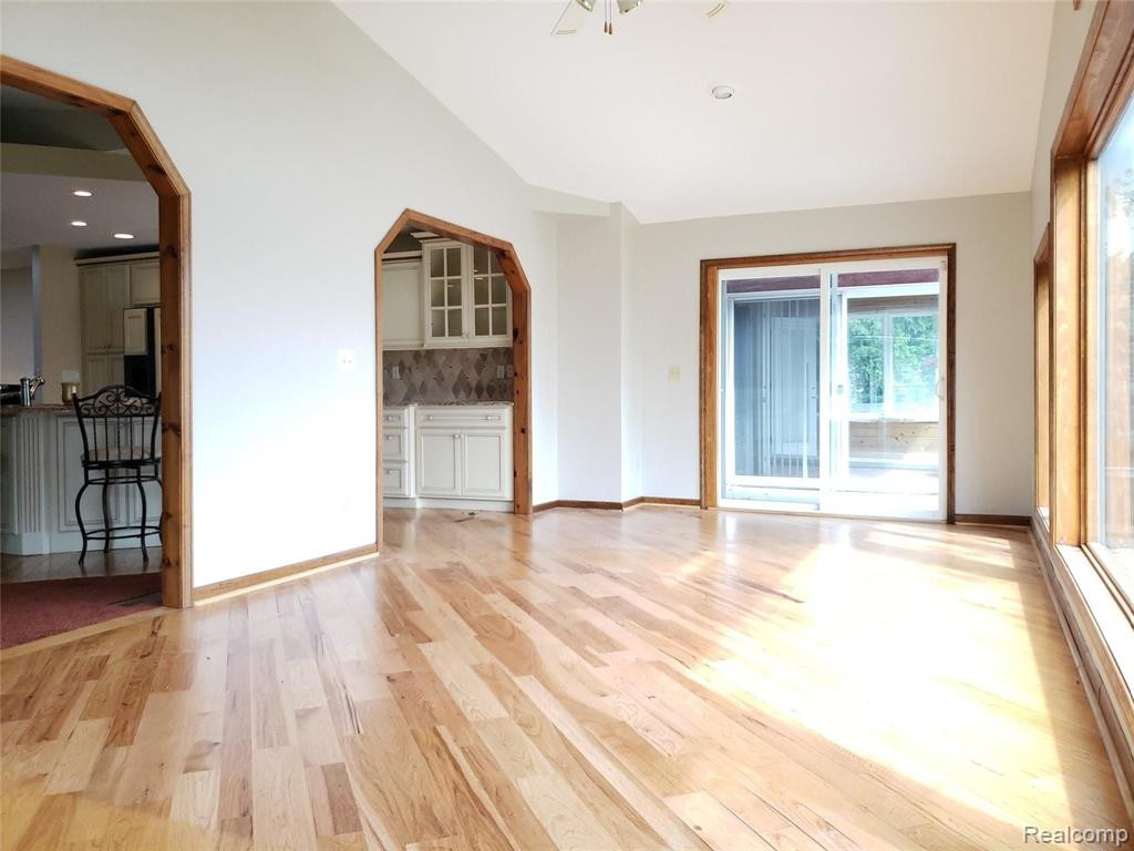 415 COLEDALE Drive, White Lake, MI — Photo 10
