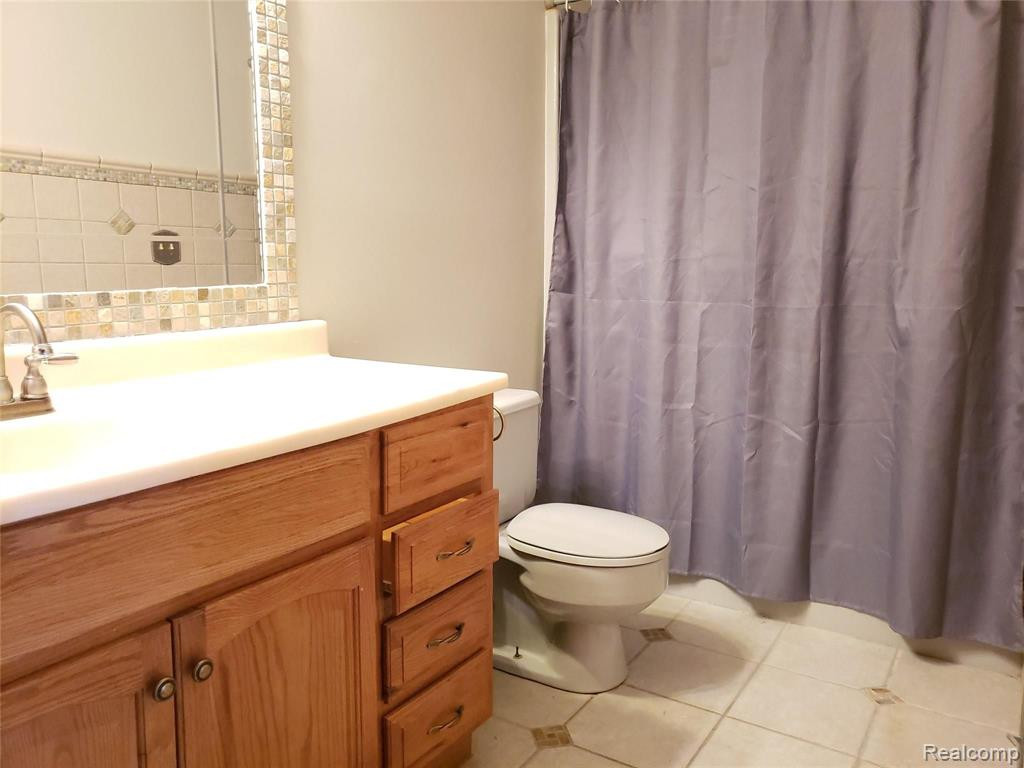 415 COLEDALE Drive, White Lake, MI — Photo 32