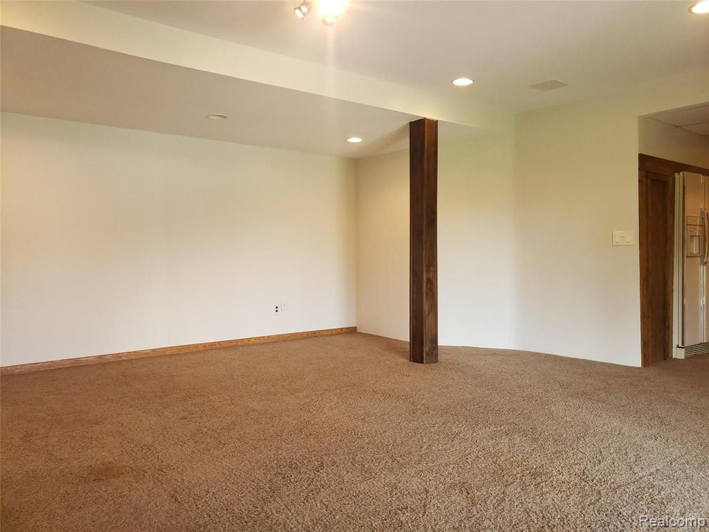 415 COLEDALE Drive, White Lake, MI — Photo 34