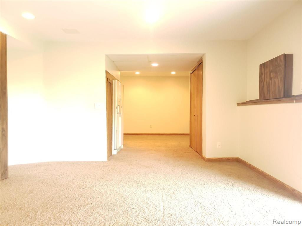 415 COLEDALE Drive, White Lake, MI — Photo 38