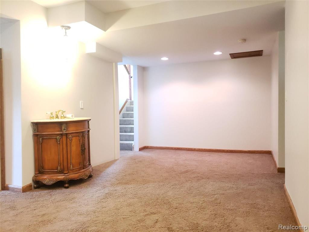415 COLEDALE Drive, White Lake, MI — Photo 40