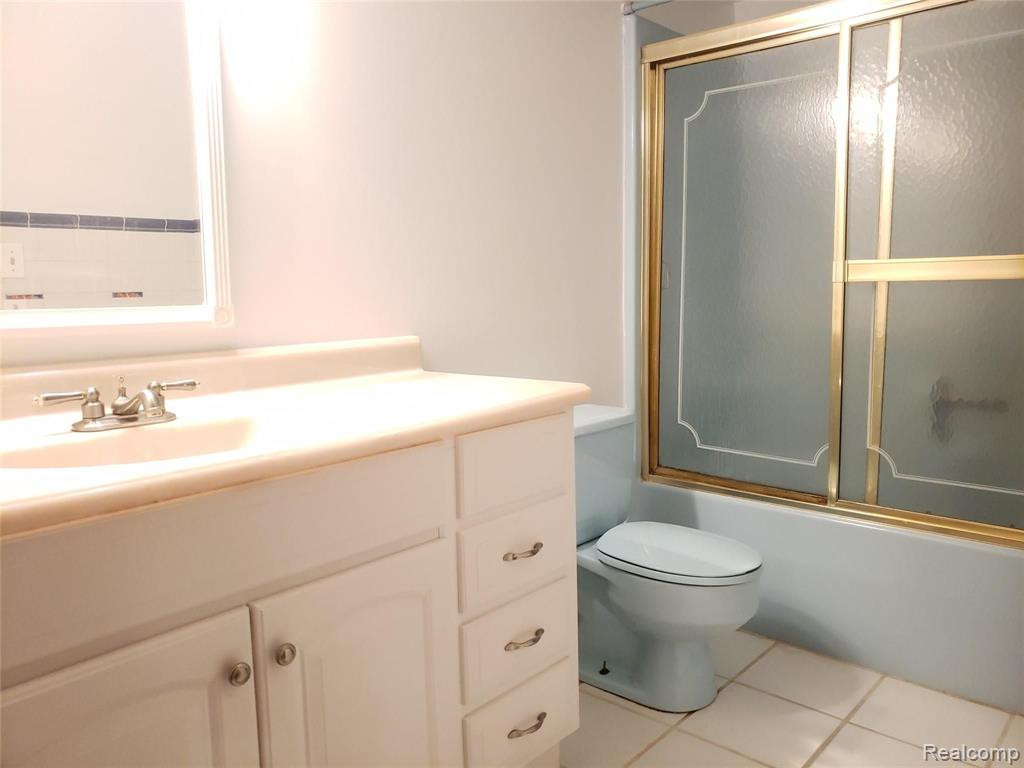 415 COLEDALE Drive, White Lake, MI — Photo 41