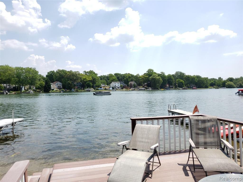 415 COLEDALE Drive, White Lake, MI — Photo 52