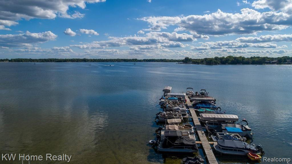 415 LEON Road, Walled Lake, MI 48390 — Photo 2