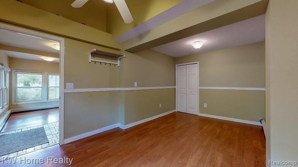 415 LEON Road, Walled Lake, MI 48390 — Photo 19