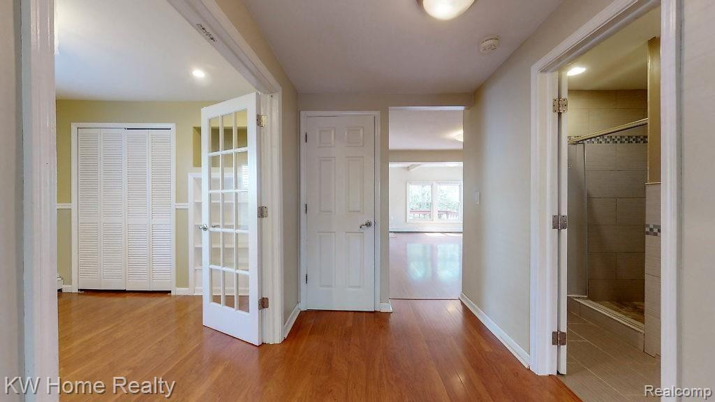 415 LEON Road, Walled Lake, MI 48390 — Photo 21