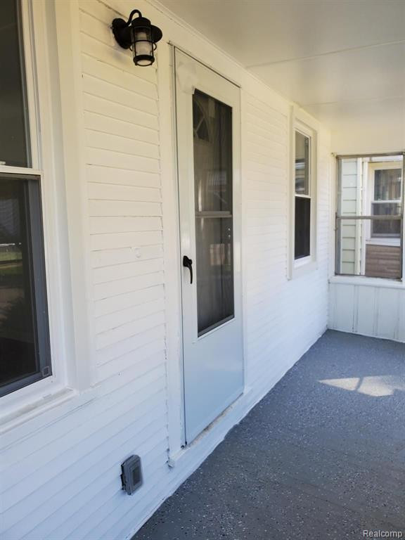 80 FOREST Street, Riverview, MI 48218 — Photo 3