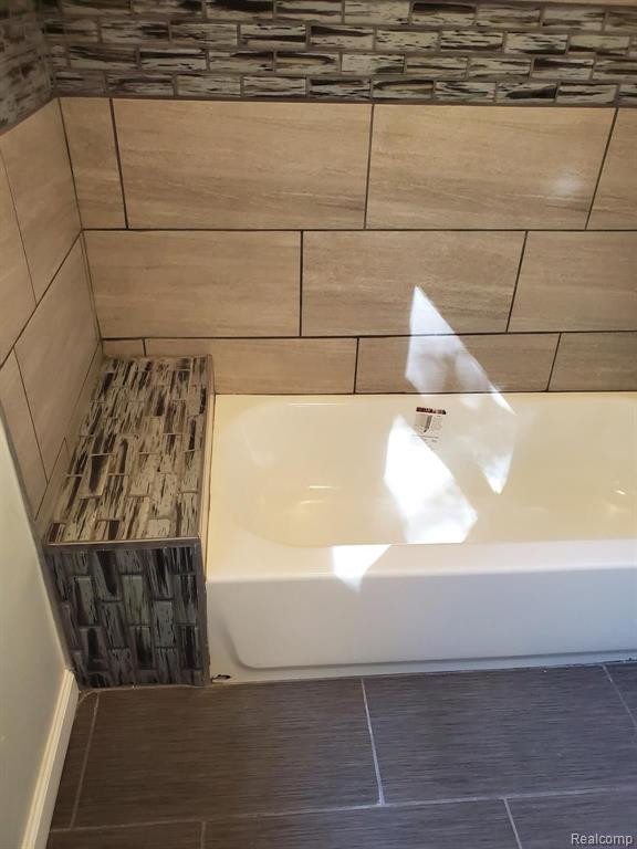 80 FOREST Street, Riverview, MI 48218 — Photo 12