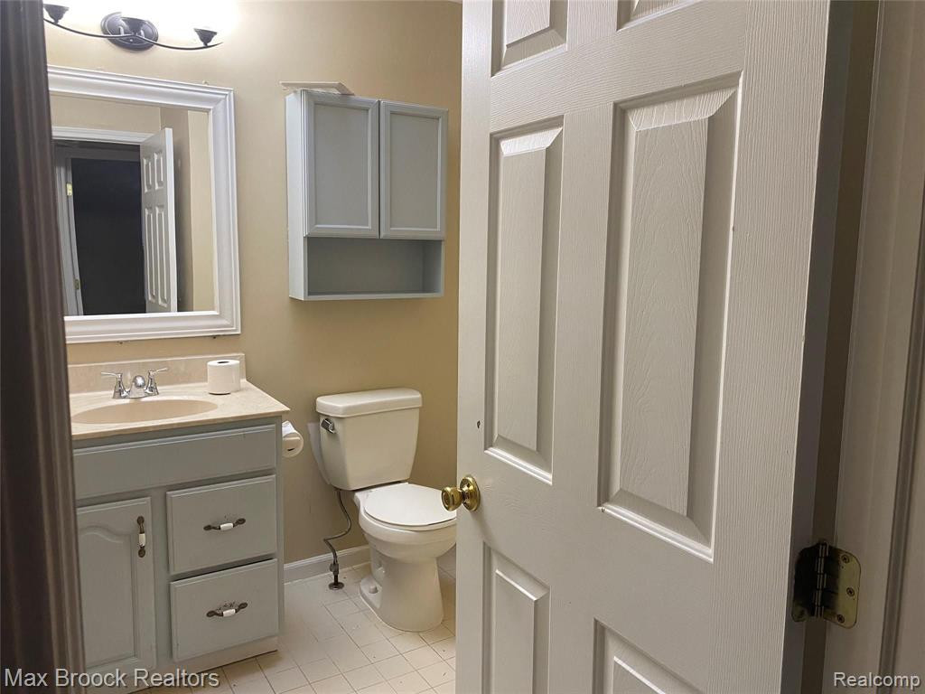 30783 Brush Street, Madison Heights, MI 48071 — Photo 6
