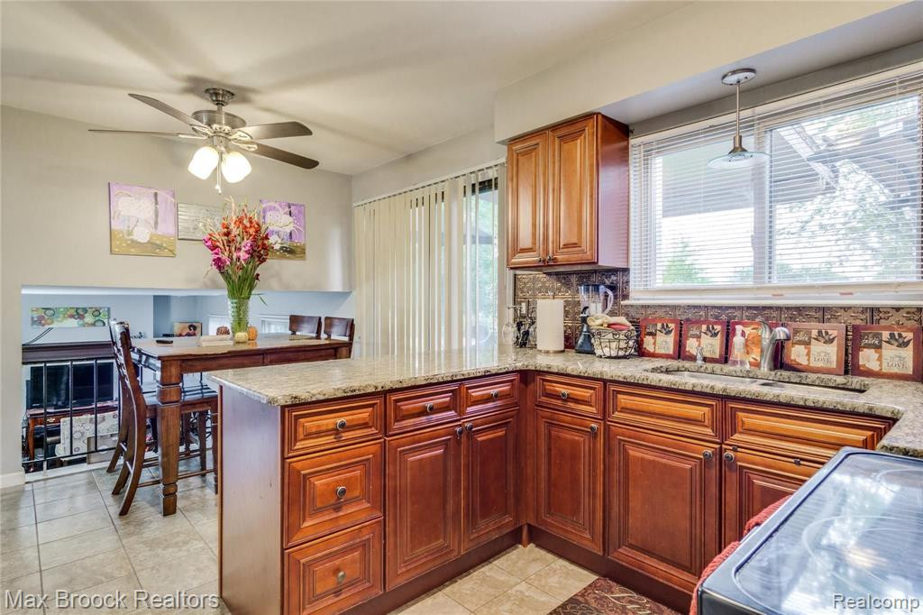 9225 Arlington Drive, Ypsilanti, MI 48198 — Photo 15