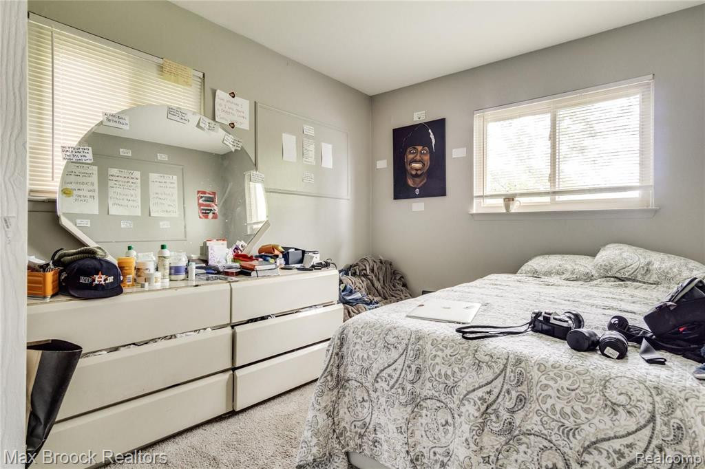 9225 Arlington Drive, Ypsilanti, MI 48198 — Photo 22