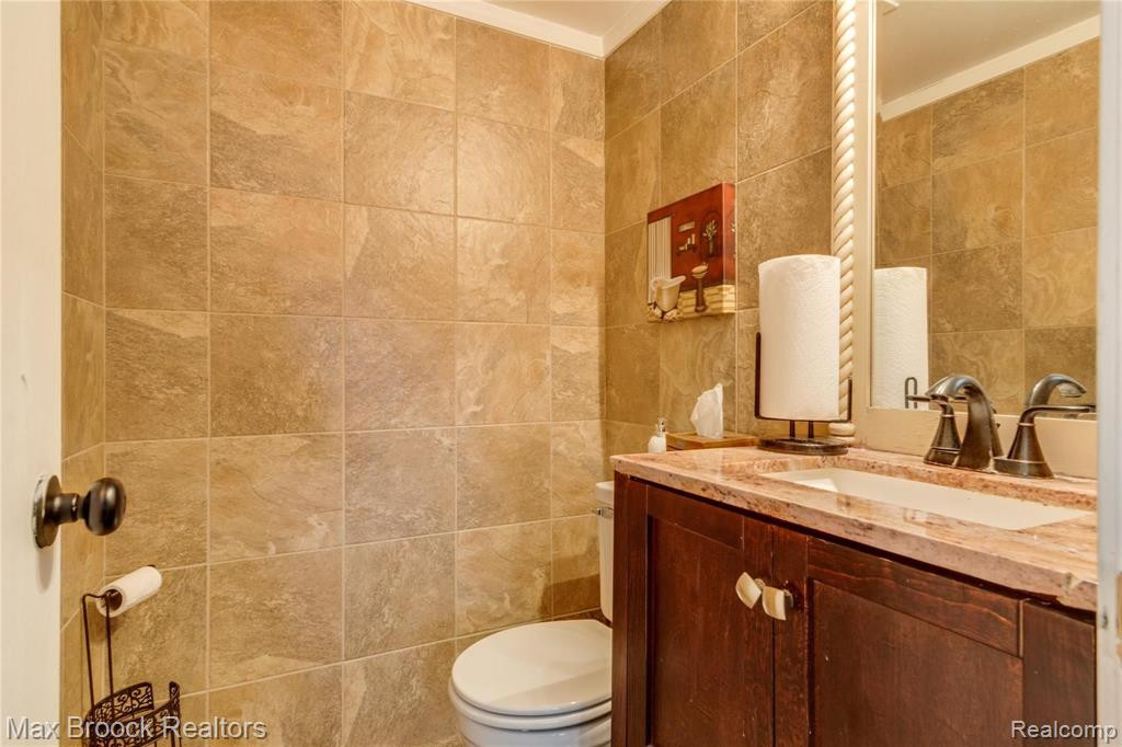9225 Arlington Drive, Ypsilanti, MI 48198 — Photo 29