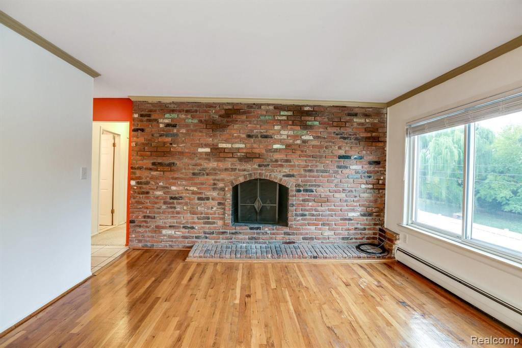 719 W MAPLE Road, Clawson, MI — Photo 10