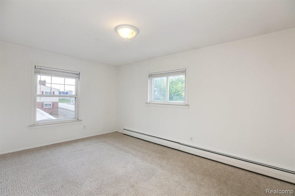 719 W MAPLE Road, Clawson, MI — Photo 16