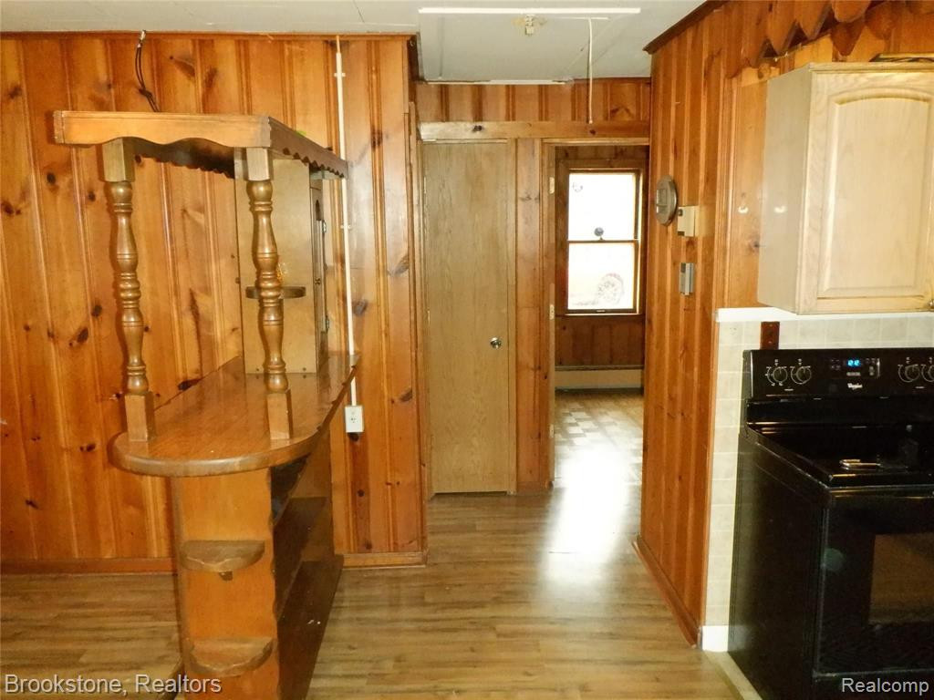 1822 HEIGHTS DR, Brooklyn, MI 49230 — Photo 8
