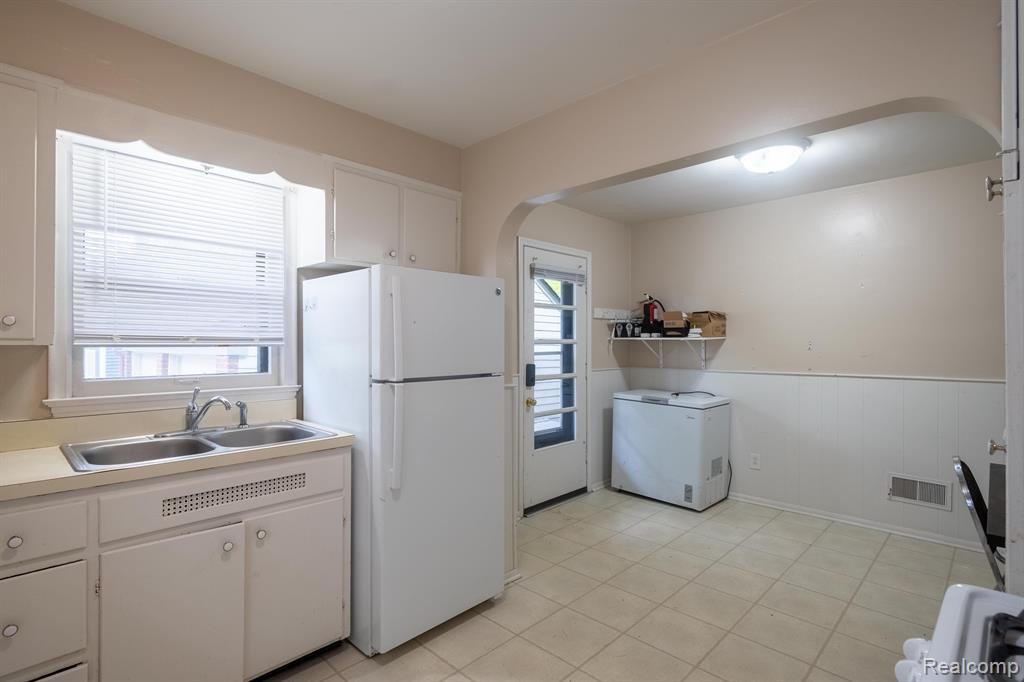 616 WESLEY Avenue, Ann Arbor, MI 48103 — Photo 22