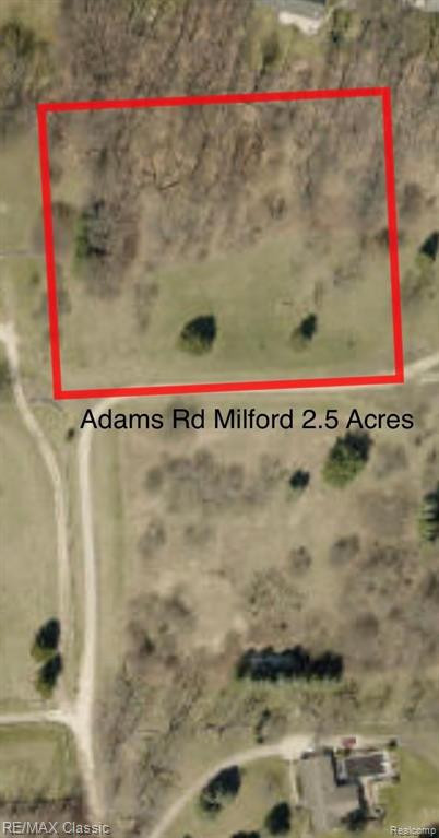 835 Adams Rd, Milford, MI 48381 — Photo 2