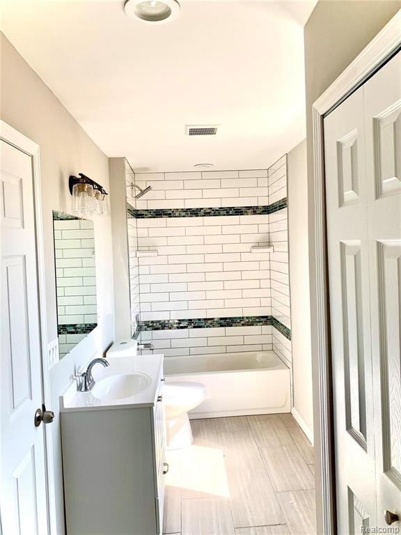 7448 BALDWIN Road, Swartz Creek, MI 48473 — Photo 22