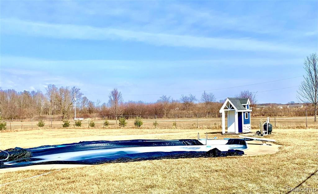 7448 BALDWIN Road, Swartz Creek, MI 48473 — Photo 30