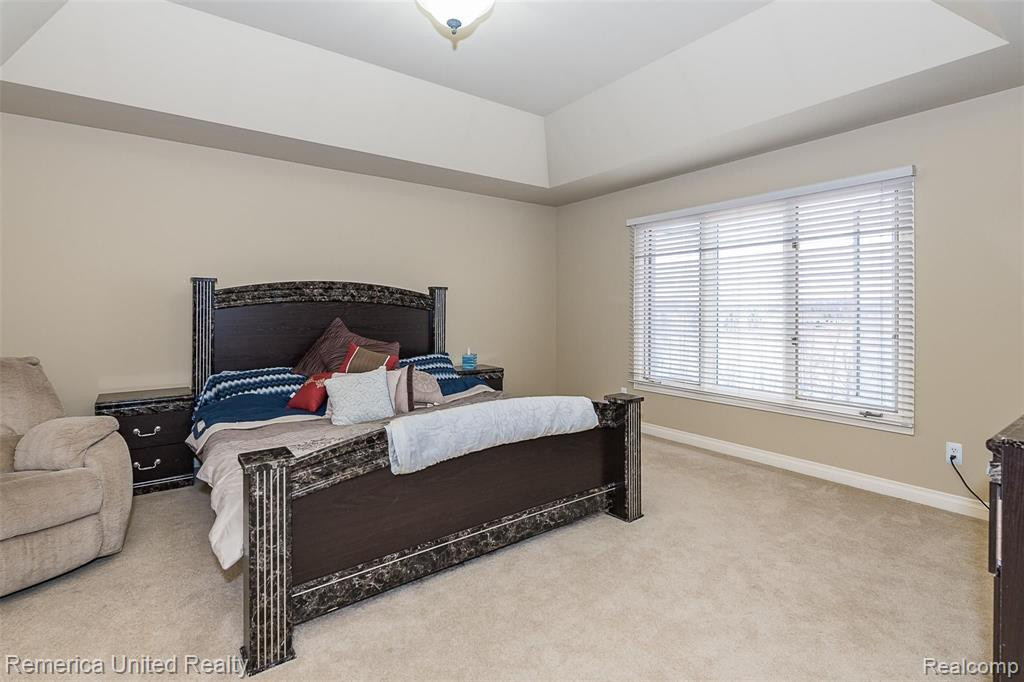 54330 MEADOW Court, South Lyon, MI 48178 — Photo 30