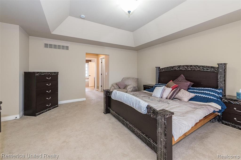 54330 MEADOW Court, South Lyon, MI 48178 — Photo 31