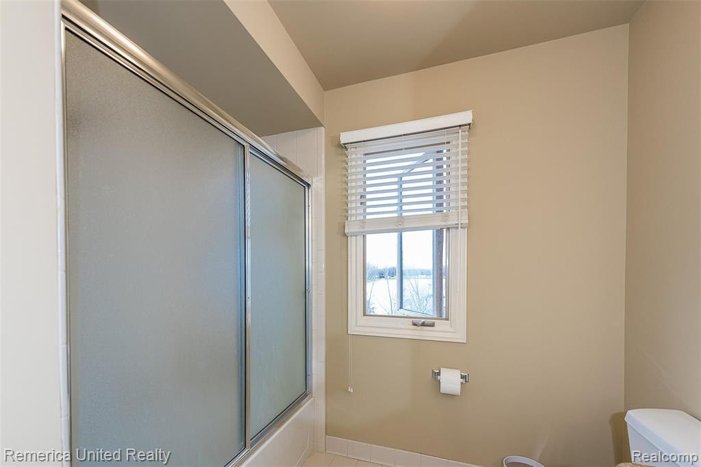 54330 MEADOW Court, South Lyon, MI 48178 — Photo 40